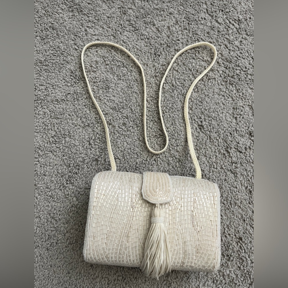 Vtg Saks Fifth Avenue Ivory Beaded Bag-EUC